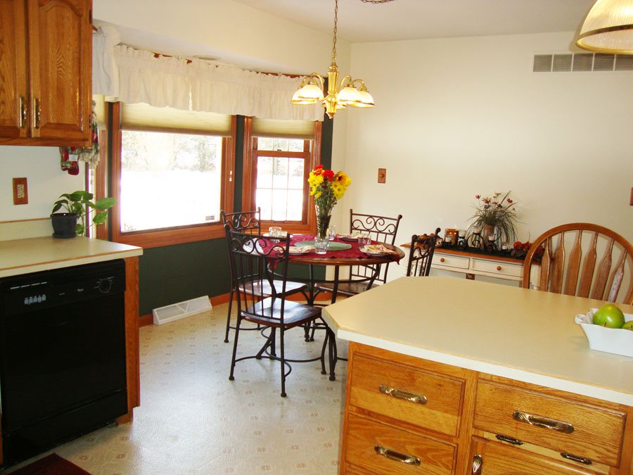 69560 Walnut Road Walkerton, IN 46574 - Photo 5 of 30