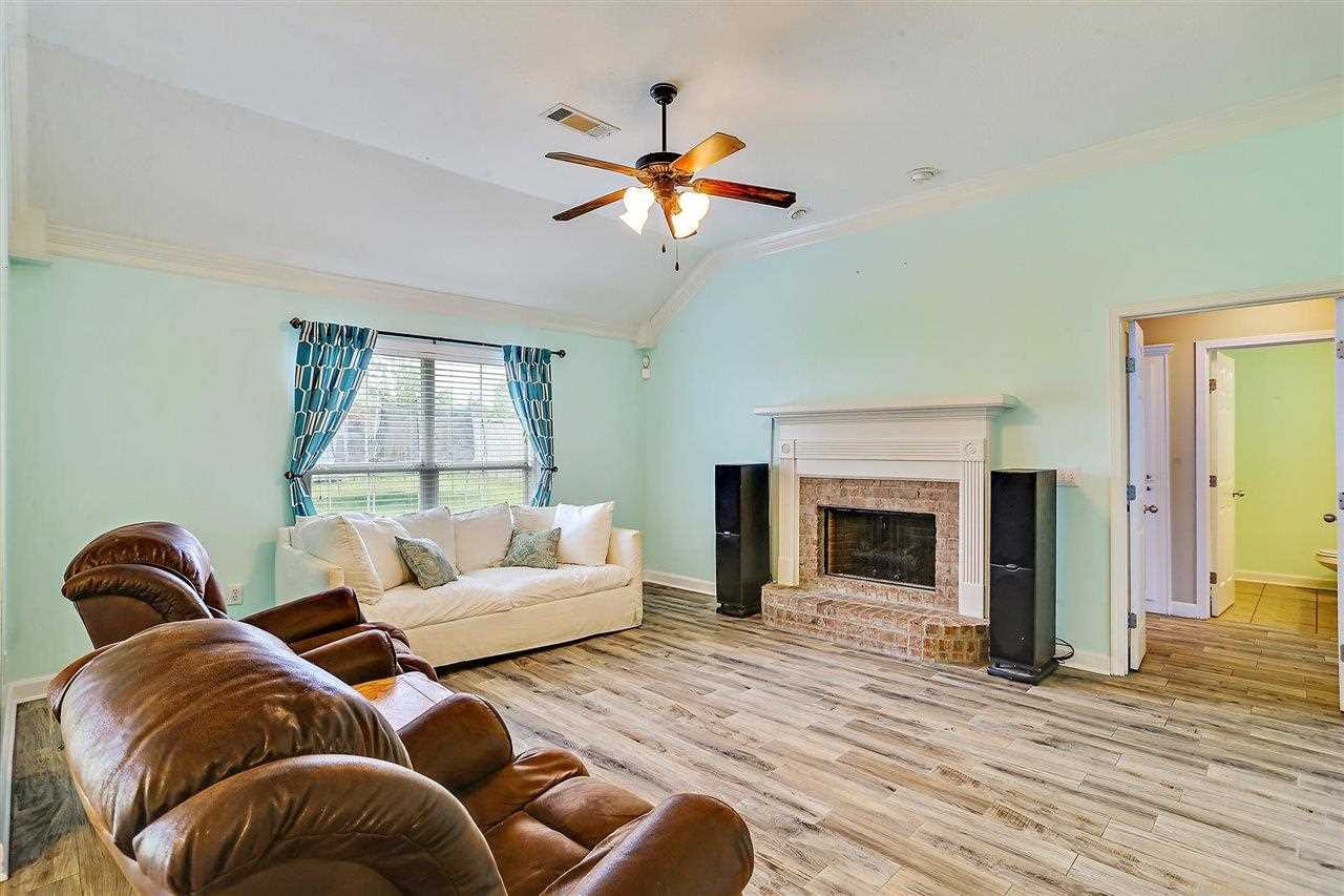 402 Roxbury Place Florence, MS 39073 - Photo 4 of 26 Photo 6