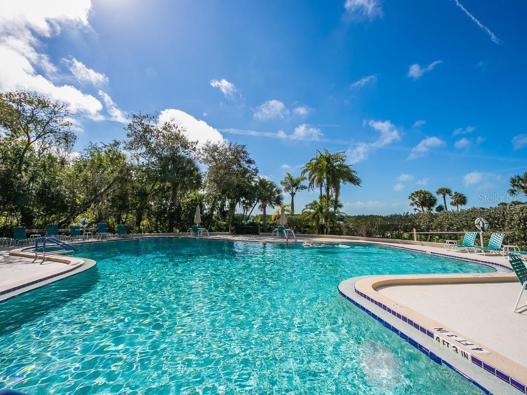 1512 Pelican Cove Road, Unit 239 Sarasota, FL 34231 - Photo 35 of 39