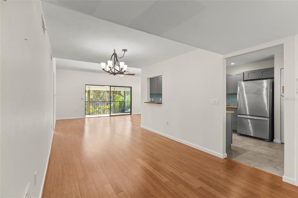 1512 Pelican Cove Road, Unit 239 Sarasota, FL 34231 - Photo 8 of 39