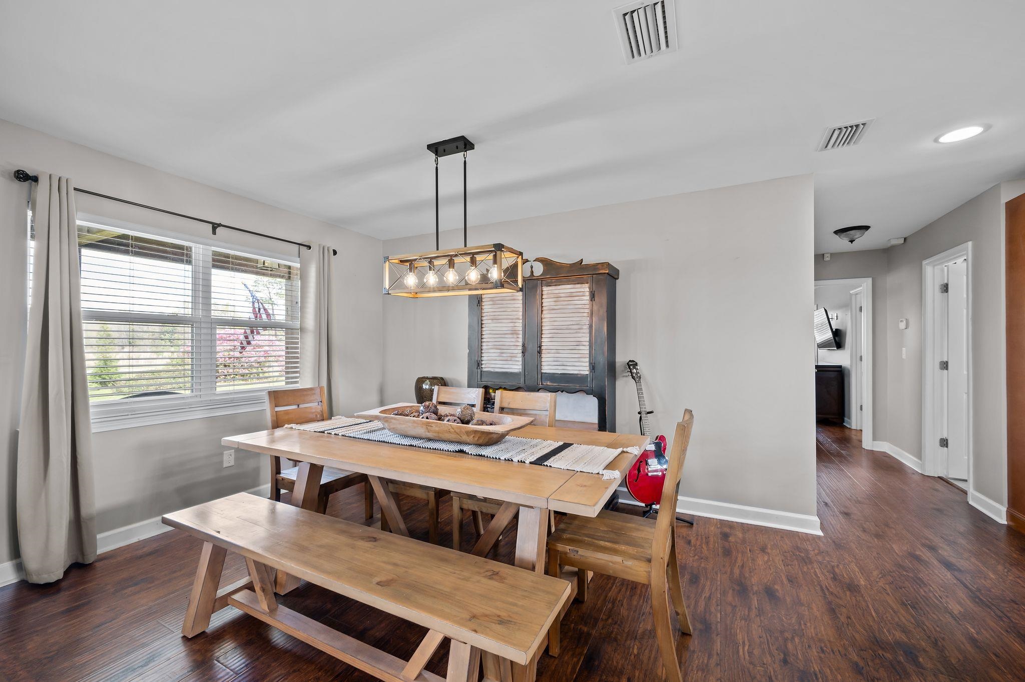 24924 Brewer Road Robertsdale, AL 36567 - Photo 8 of 33 Dining Area