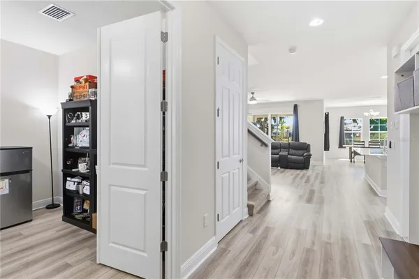 $595,000 | 14806 Summer Br Drive, Lithia, FL 33547