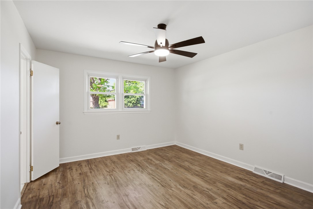 207 Greenmeadow Circle Anderson, SC 29626 - Photo 21 of 38 This bright and airy room features sleek flooring and ample natural light, perfect for any use.