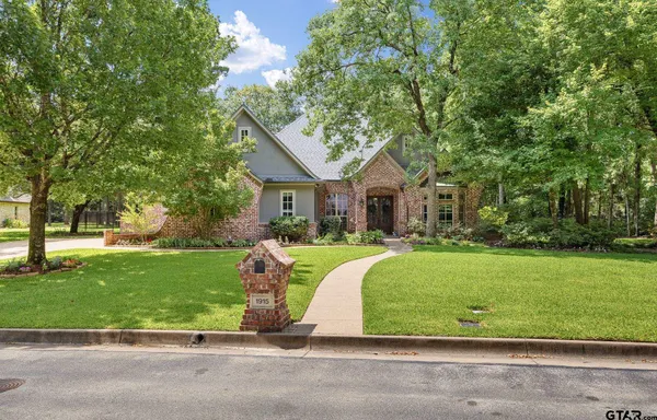 $799,900 | 1915 Stonegate Valley Drive, Tyler, TX 75703