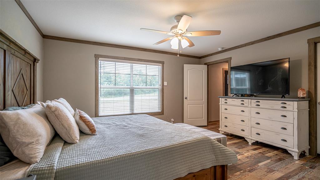 4501 Rhea Road Granbury, TX 76049 - Photo 12 of 29 Lots of natural light