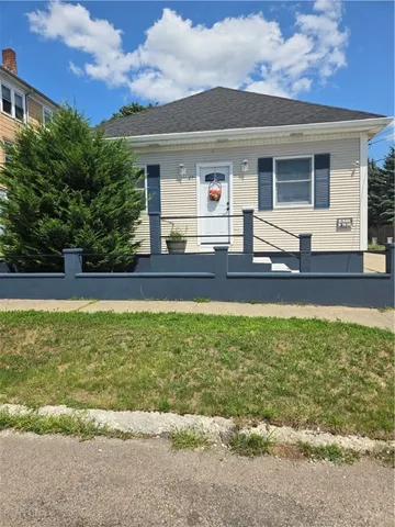 $469,900 | 27 Stedman Avenue, Pawtucket, RI 02860