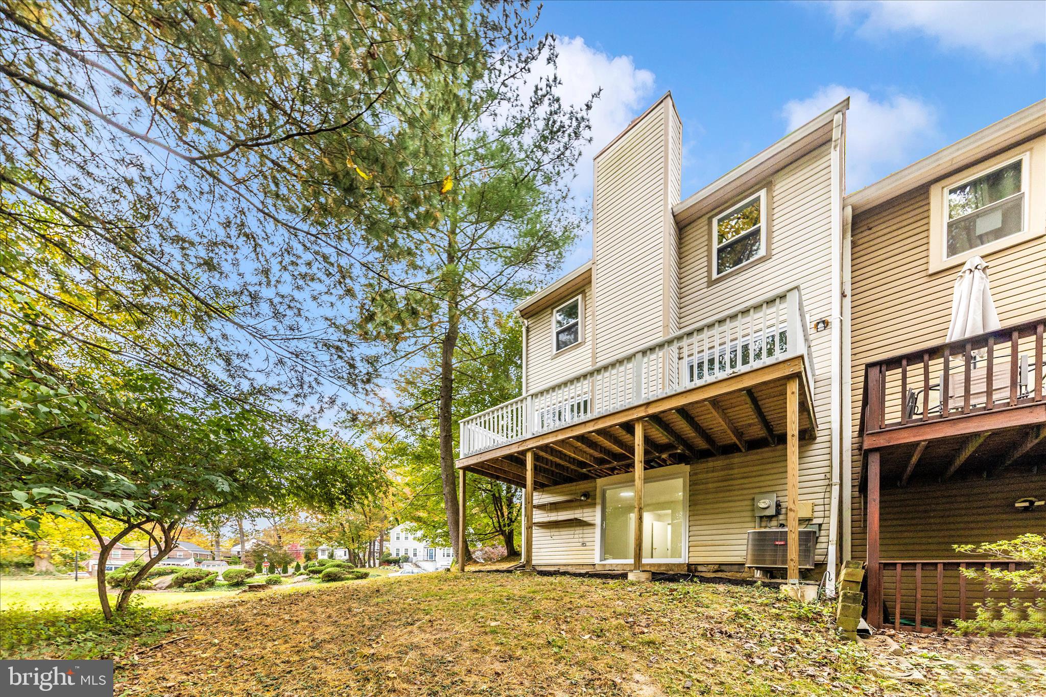 1 Kinsman View Circle Silver Spring, MD 20901 - Photo 45 of 52 a view of a house with a yard