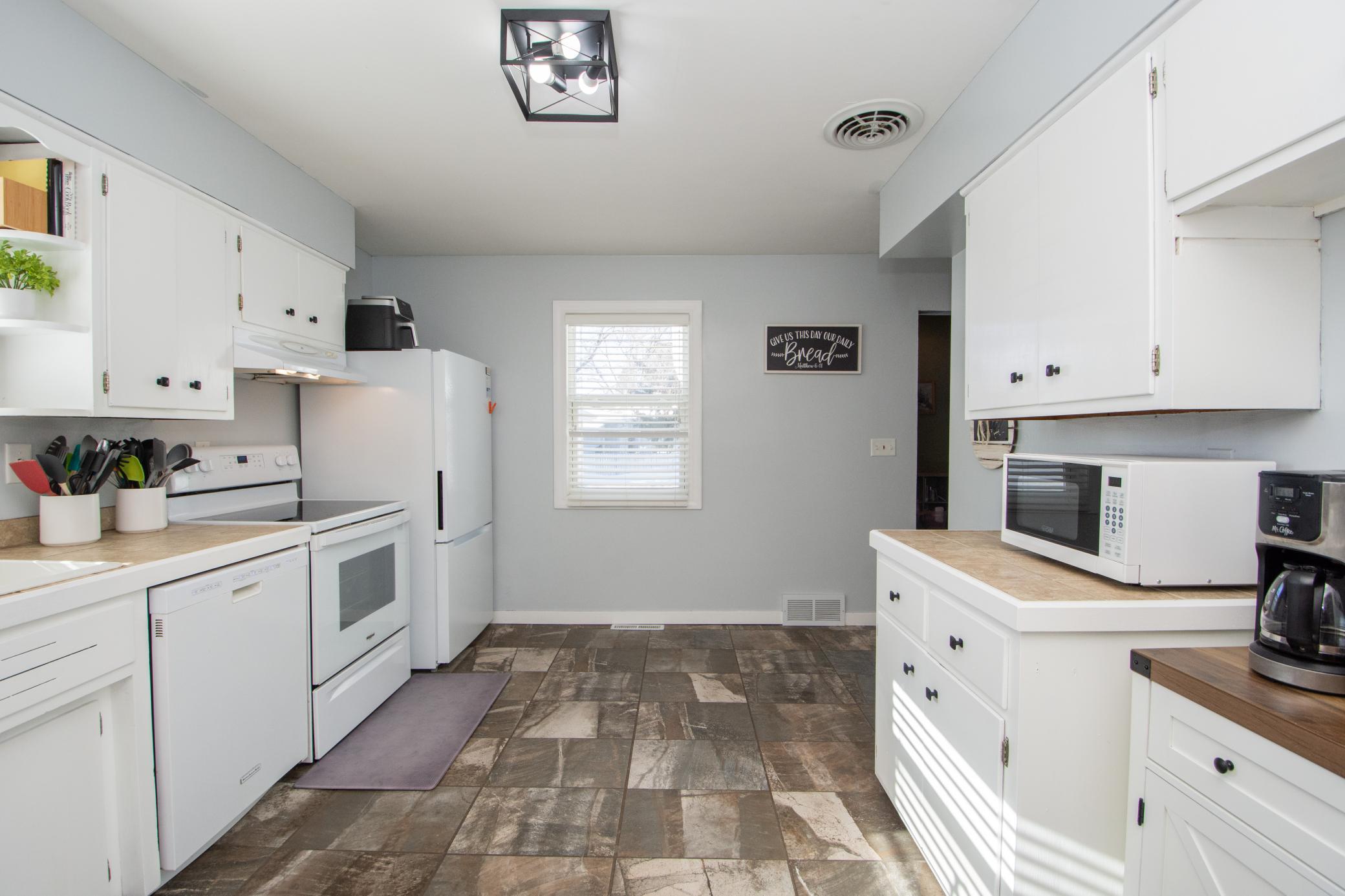 2007 6th Street South Moorhead, MN 56560 - Photo 18 of 37