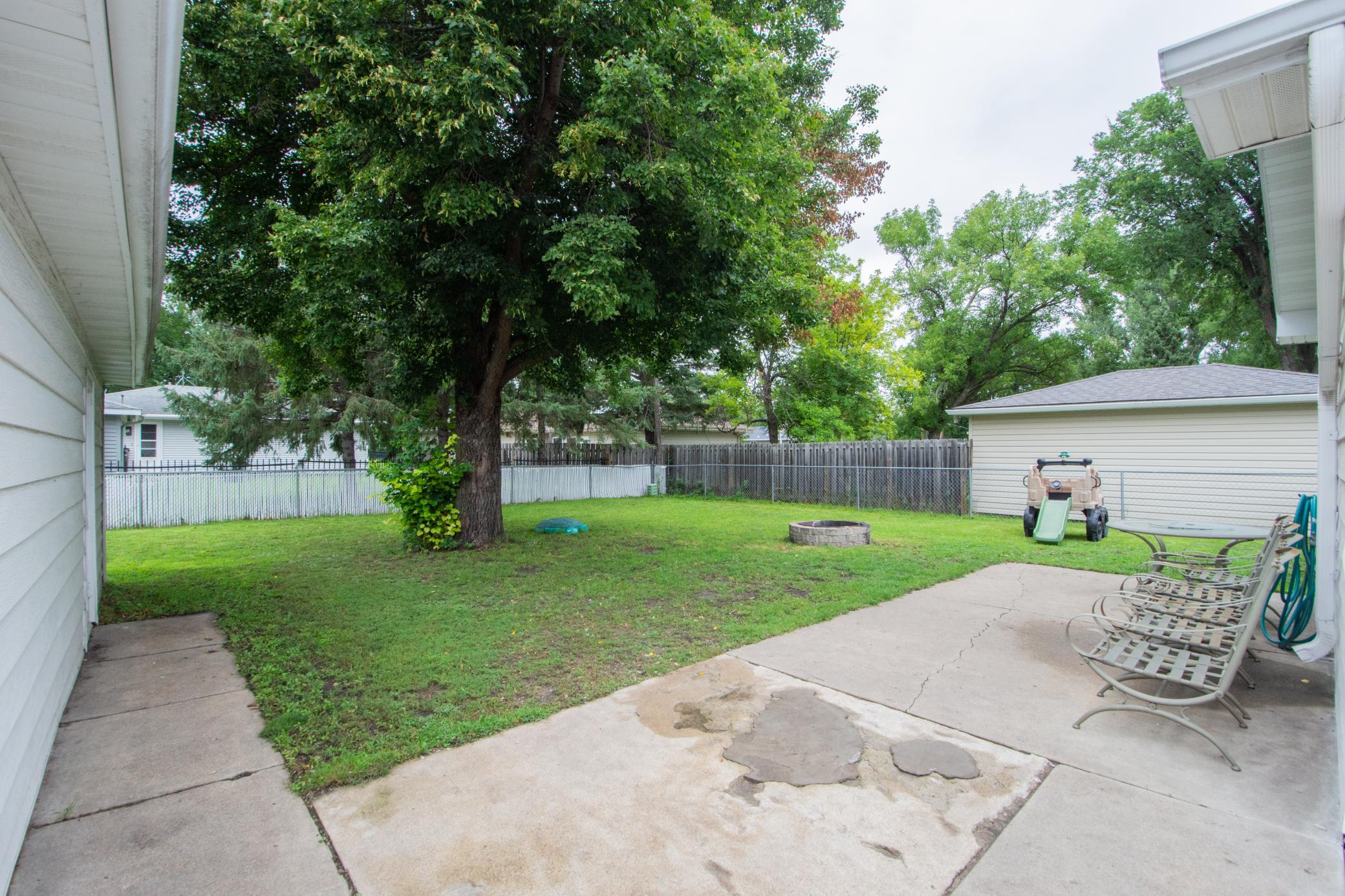 2007 6th Street South Moorhead, MN 56560 - Photo 34 of 37