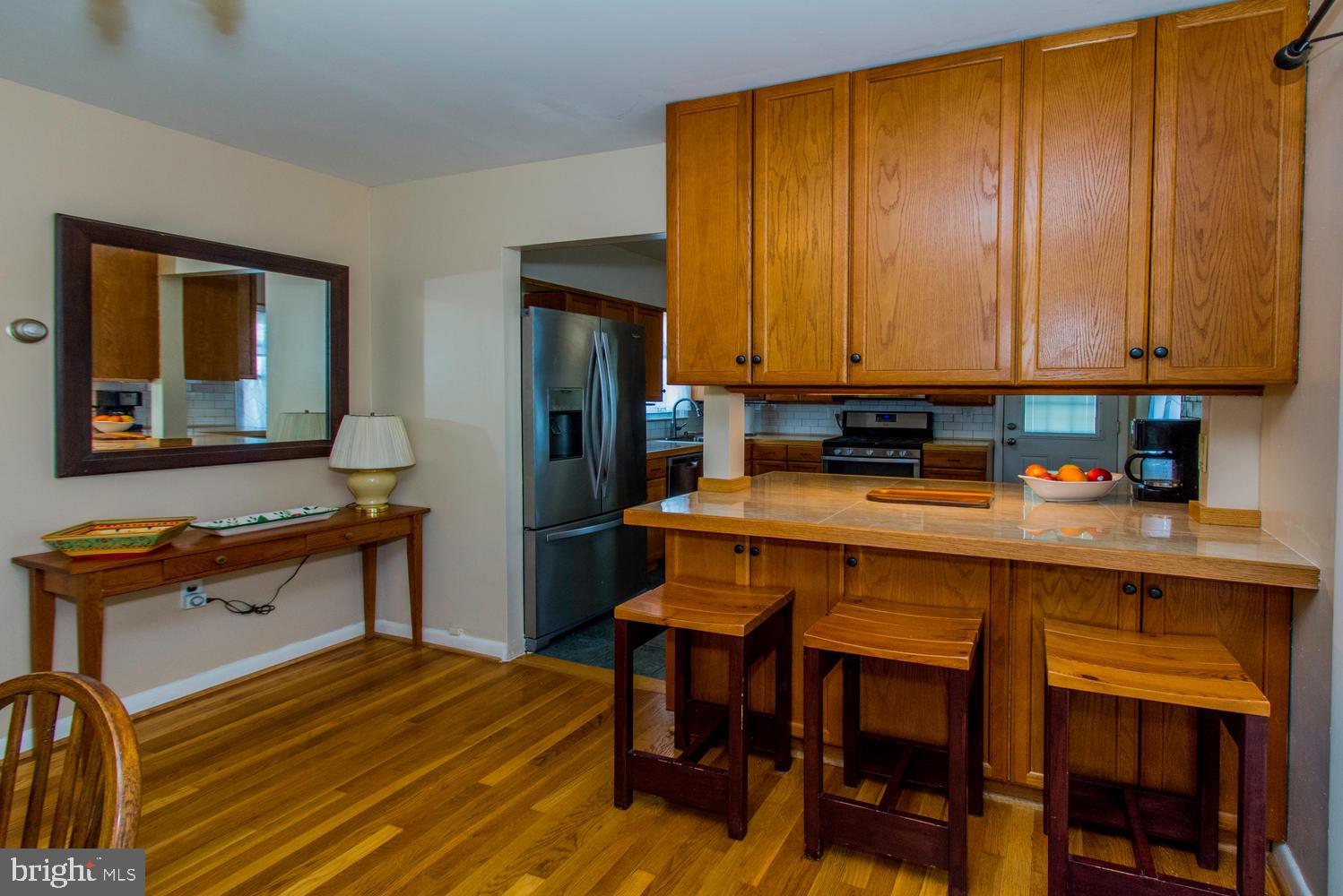 1306 Denbright Road Catonsville, MD 21228 - Photo 15 of 63 Breakfast bar