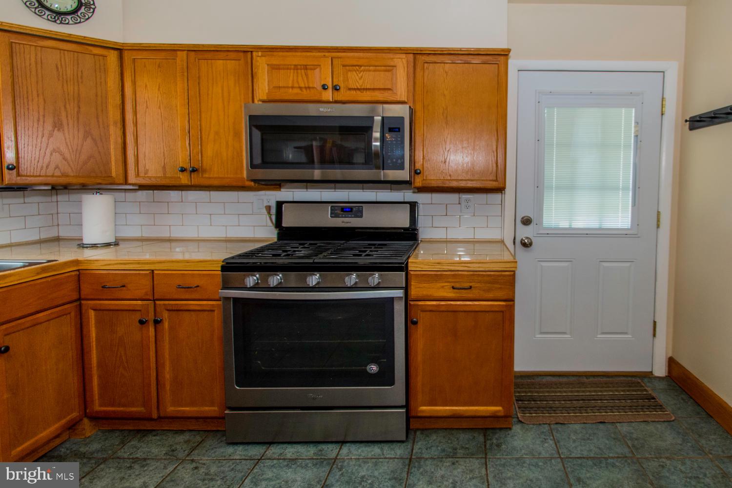 1306 Denbright Road Catonsville, MD 21228 - Photo 16 of 63 Kitchen