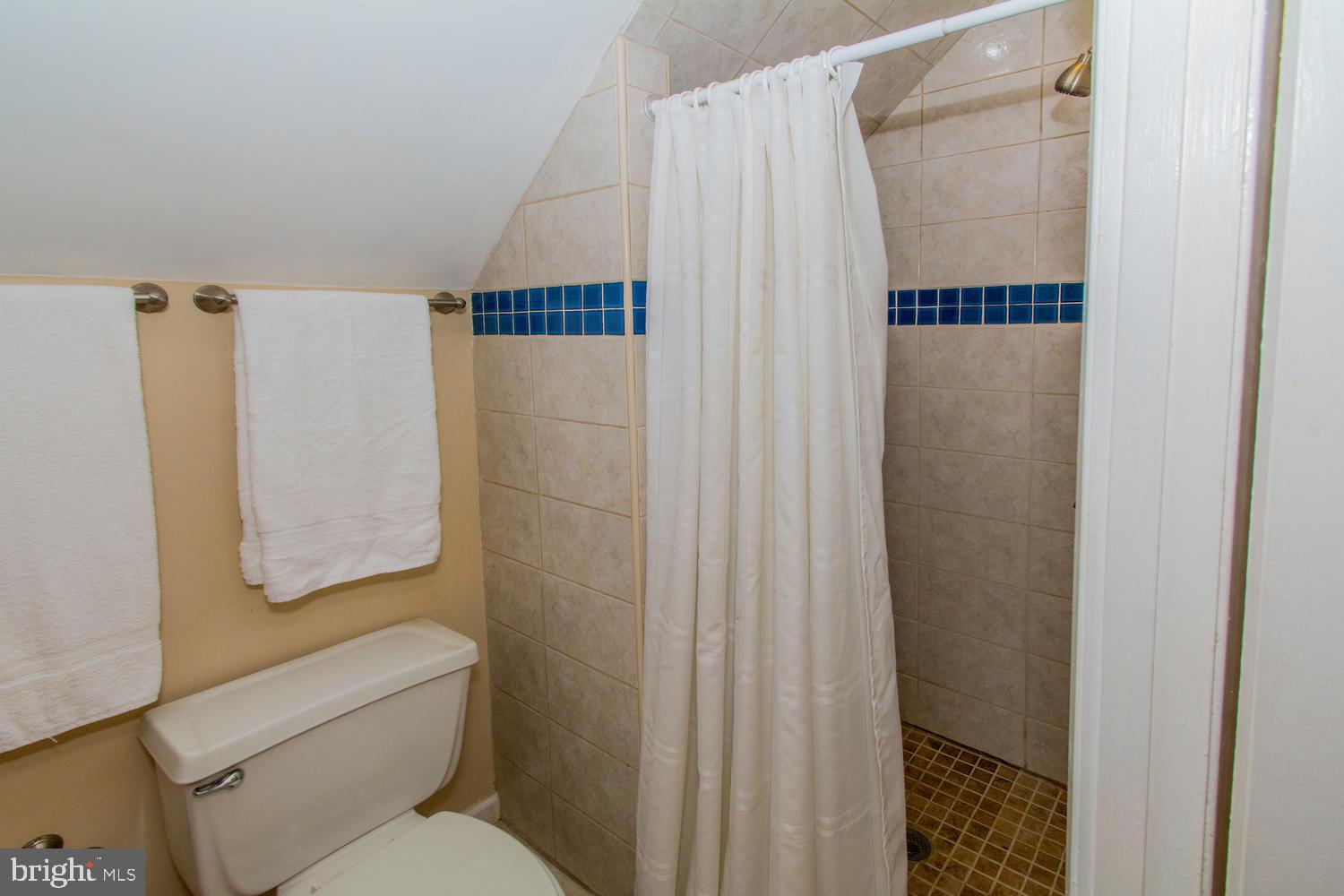 1306 Denbright Road Catonsville, MD 21228 - Photo 38 of 63 Upper level updated bath