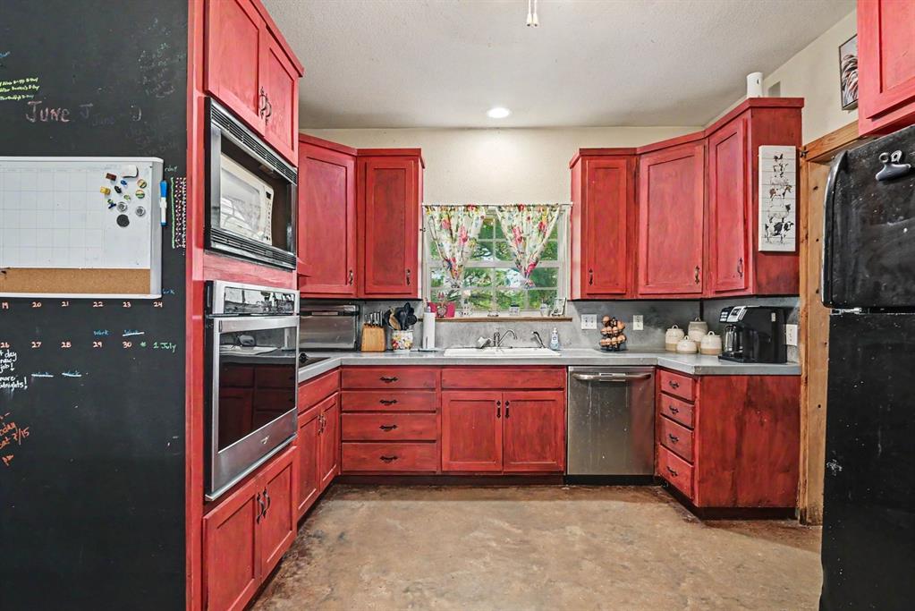 1342 County Road 1180 Decatur, TX 76234 - Photo 8 of 19