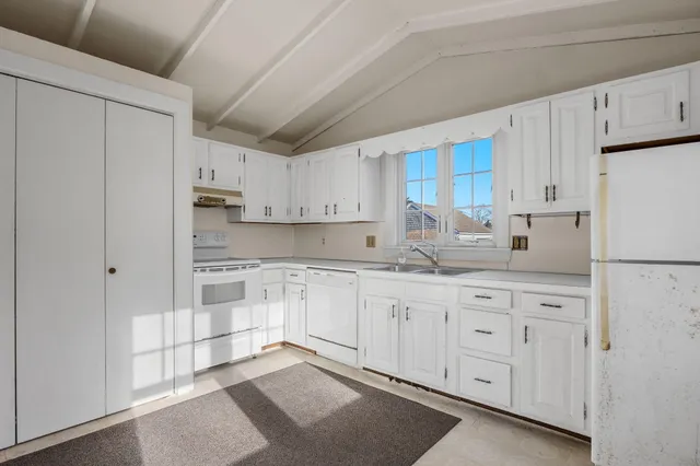 $2,895,000 | 343 Tonset Road, Orleans, MA 02653