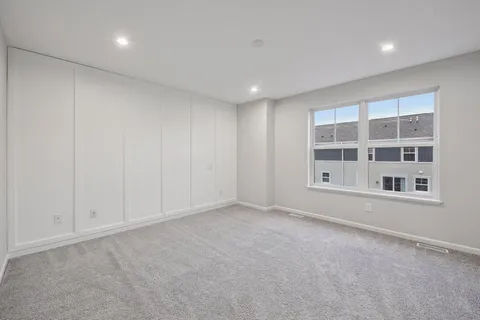 $379,000 | 7685 Anthony Point, Victoria, MN 55386