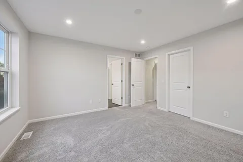 $379,000 | 7685 Anthony Point, Victoria, MN 55386