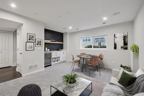 $379,000 | 7685 Anthony Point, Victoria, MN 55386