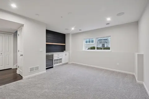 $379,000 | 7685 Anthony Point, Victoria, MN 55386