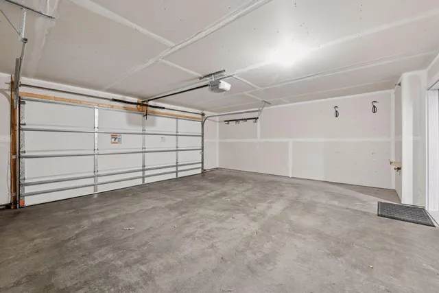 $379,000 | 7685 Anthony Point, Victoria, MN 55386