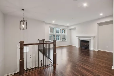 $379,000 | 7685 Anthony Point, Victoria, MN 55386