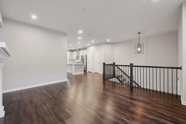 $379,000 | 7685 Anthony Point, Victoria, MN 55386