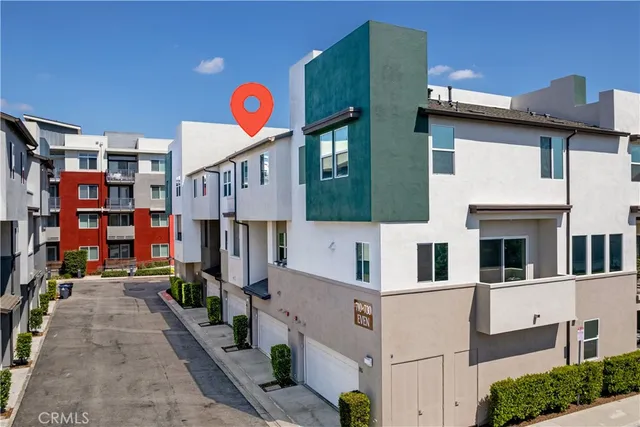 $985,000 | 714 Brooklyn Drive, Brea, CA 92821