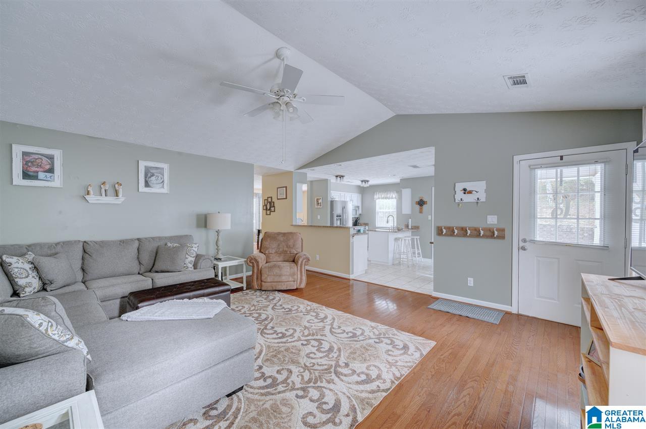 860 Country Road Warrior, AL 35180 - Photo 22 of 41 Gallery Image 22