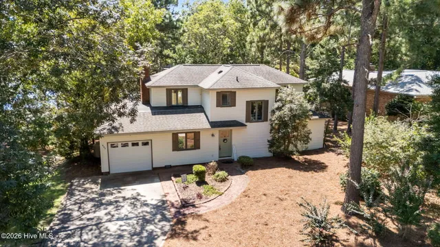 $460,000 | 103 Edgewater Drive, West End, NC 27376