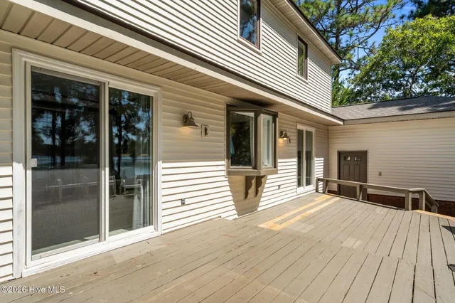 $460,000 | 103 Edgewater Drive, West End, NC 27376