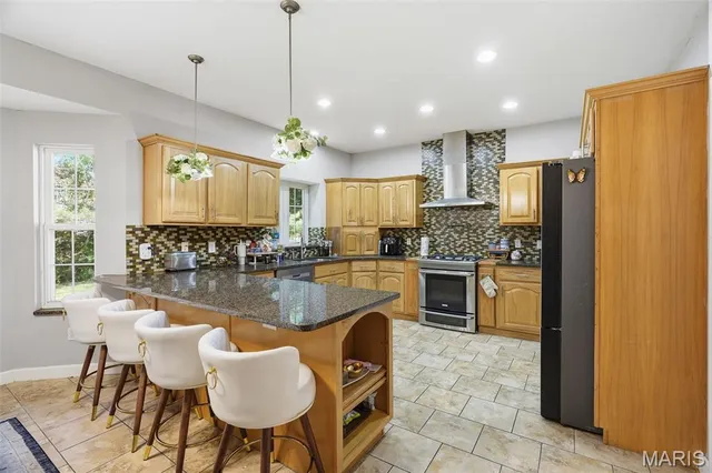 $449,000 | 1611 South Coles Court, Edwardsville, IL 62025