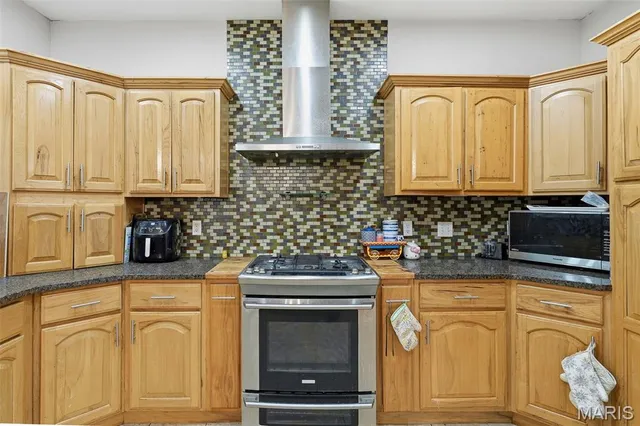 $449,000 | 1611 South Coles Court, Edwardsville, IL 62025