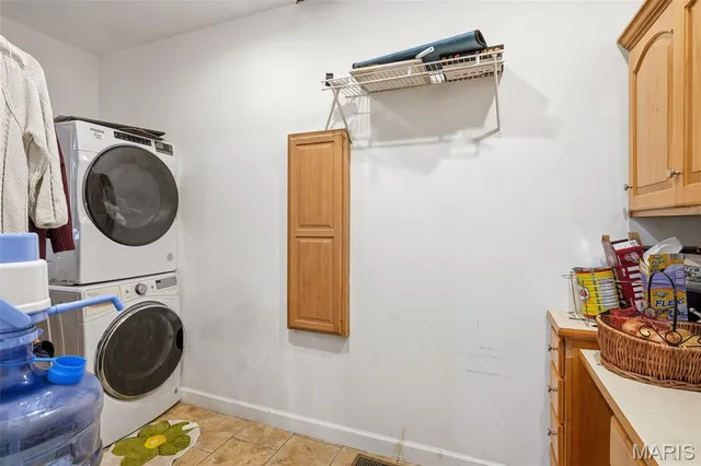 $449,000 | 1611 South Coles Court, Edwardsville, IL 62025