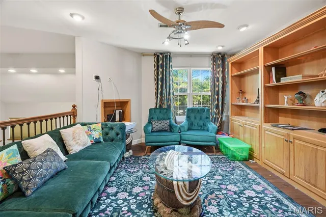 $449,000 | 1611 South Coles Court, Edwardsville, IL 62025