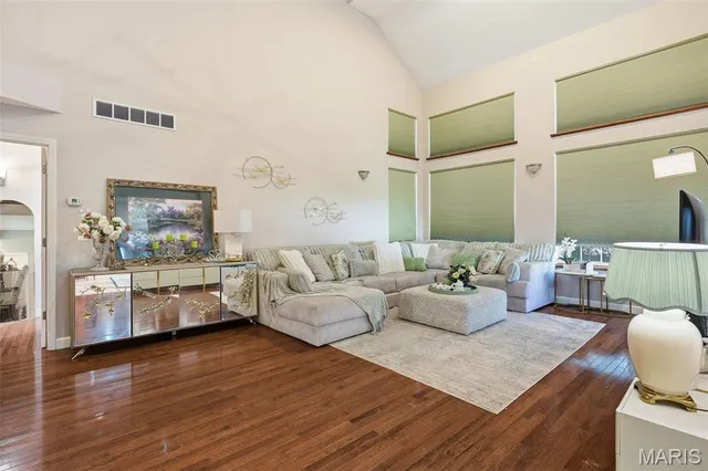 $449,000 | 1611 South Coles Court, Edwardsville, IL 62025