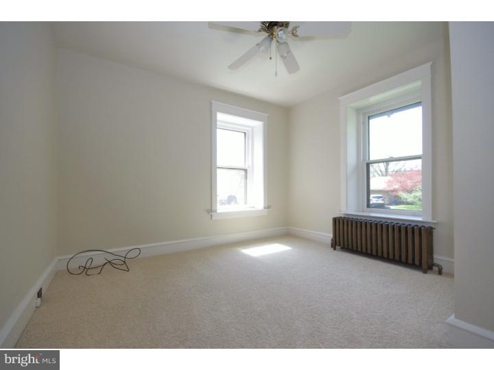 634 Park Road Lansdale, PA 19446 - Photo 12 of 25 Bedroom 2
