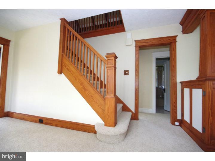 634 Park Road Lansdale, PA 19446 - Photo 6 of 25 Dining Room