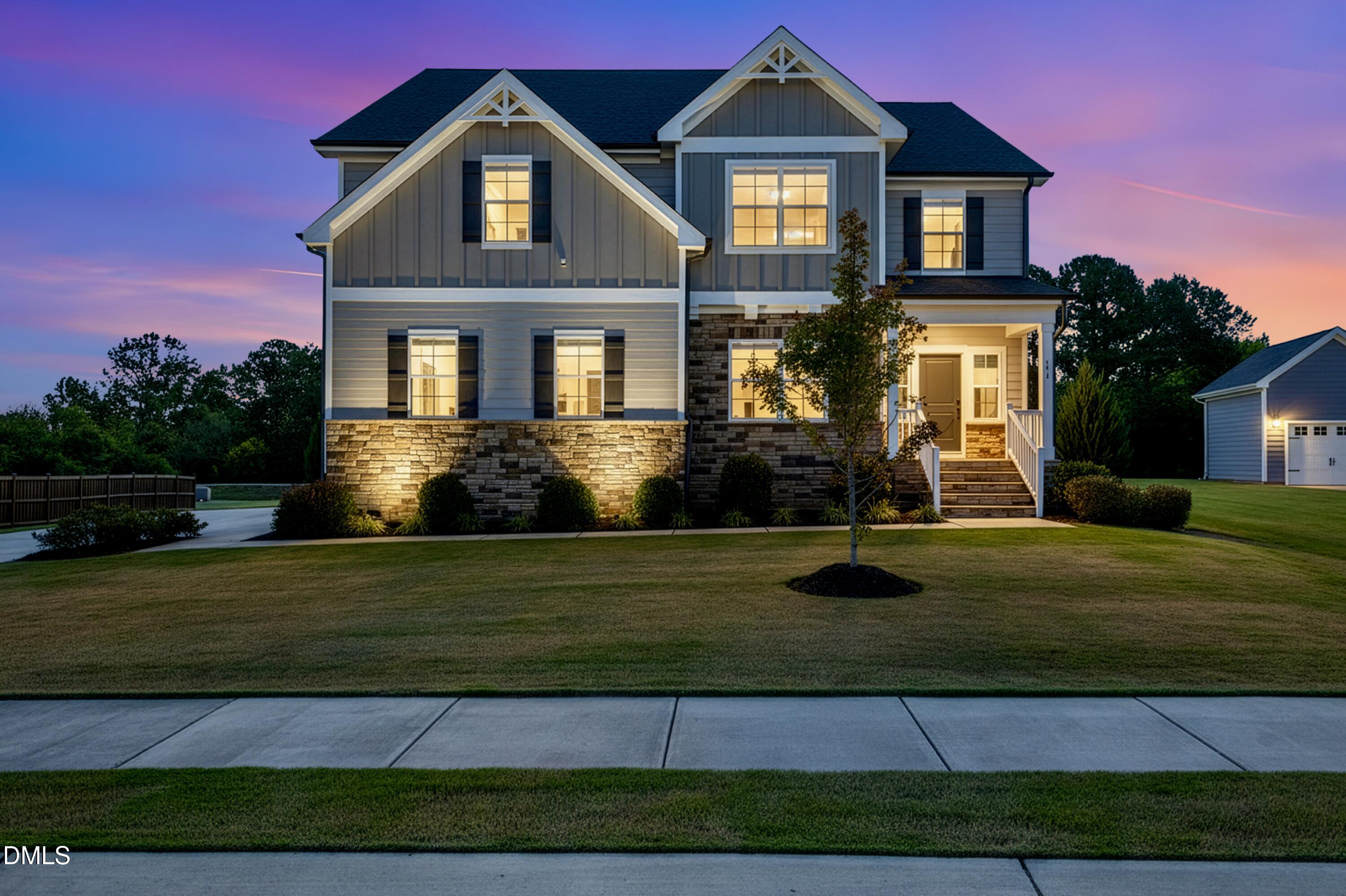 Front (Virtual Twilight)