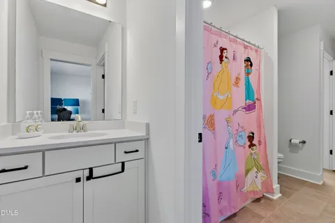 $639,000 | 254 Dungannon Loop, Clayton, NC 27520