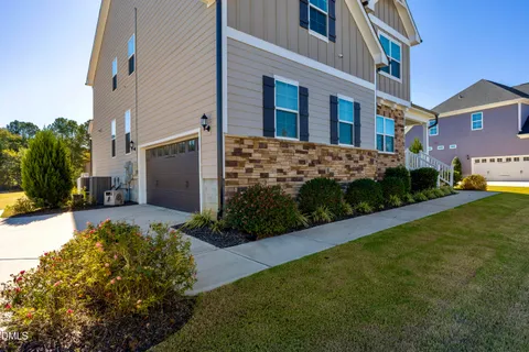 $639,000 | 254 Dungannon Loop, Clayton, NC 27520