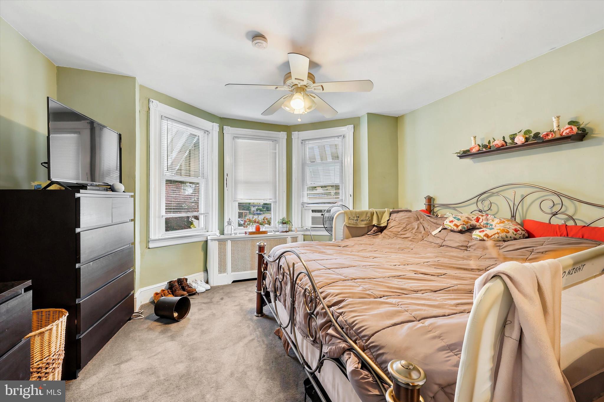 209 Amosland Road Holmes, PA 19043 - Photo 18 of 22