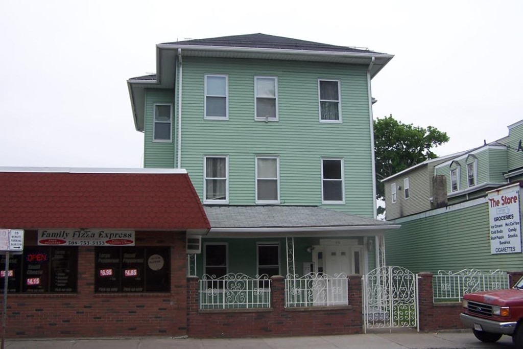 90 Providence Street Worcester, MA 01604 - Photo 1 of 13