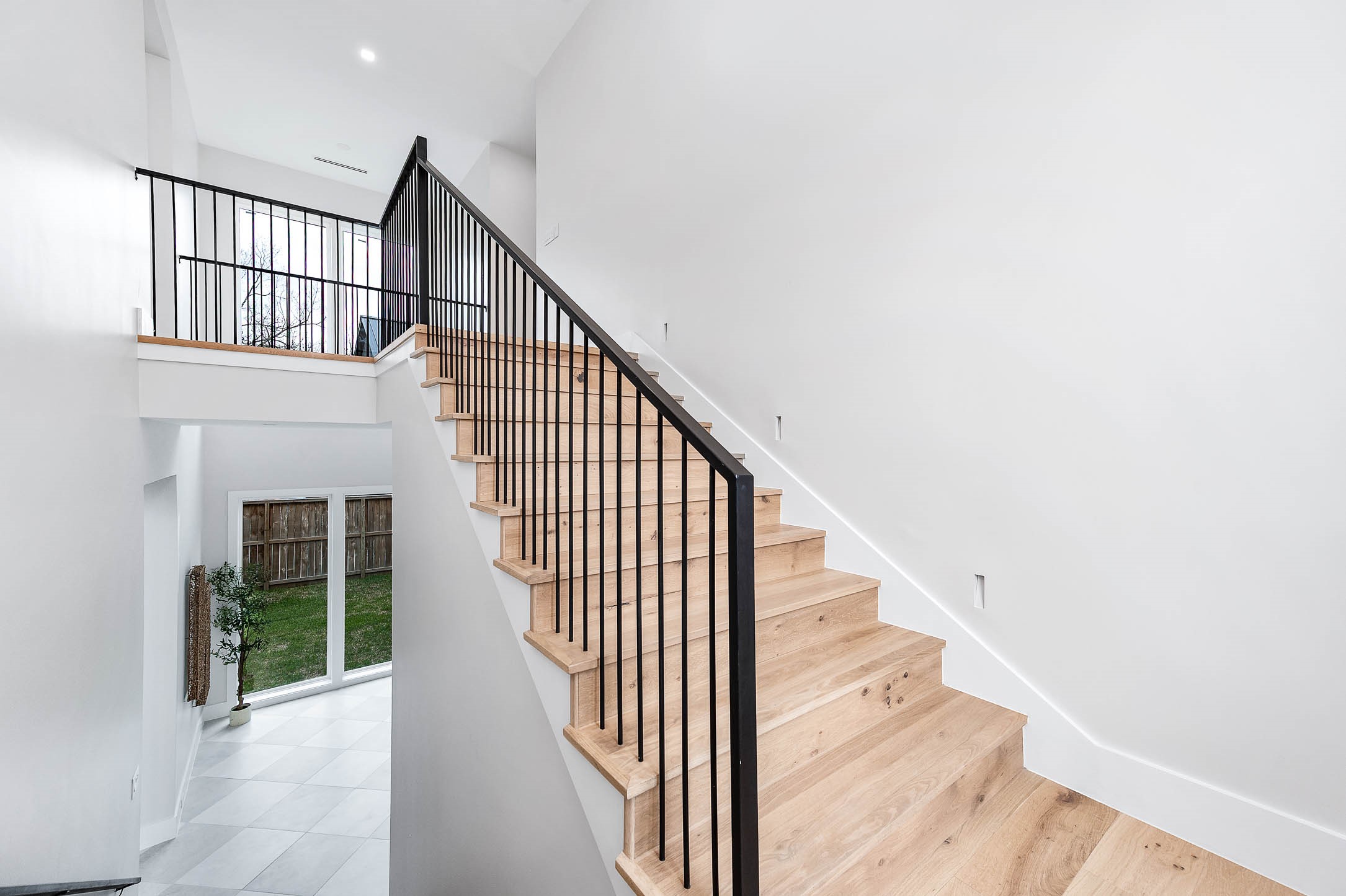 408 West 30th Street Houston, TX 77018 - Photo 21 of 40