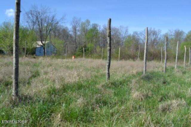 87 Boles Road Hilham, TN 38568 - Photo 2 of 49 DSC_0007