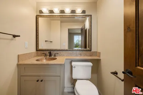 $1,249,000 | 2255 Fox Hills Drive, Unit 200, Los Angeles, CA 90064