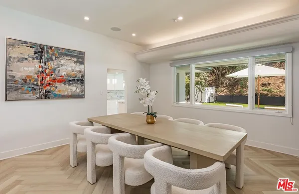 $27,500 | 502 Evelyn Place, Beverly Hills, CA 90210