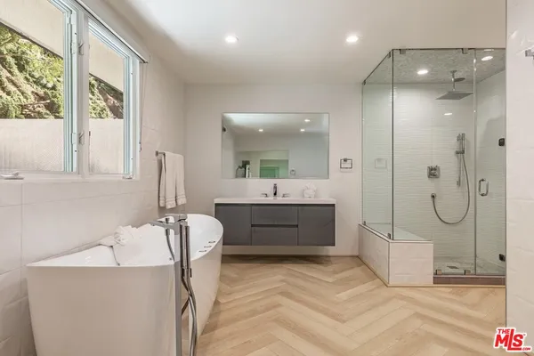 $27,500 | 502 Evelyn Place, Beverly Hills, CA 90210