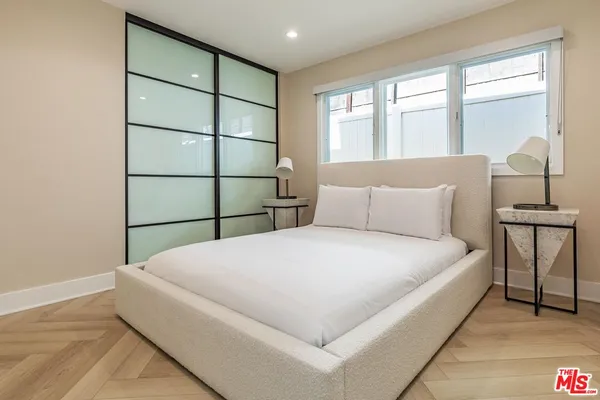 $27,500 | 502 Evelyn Place, Beverly Hills, CA 90210