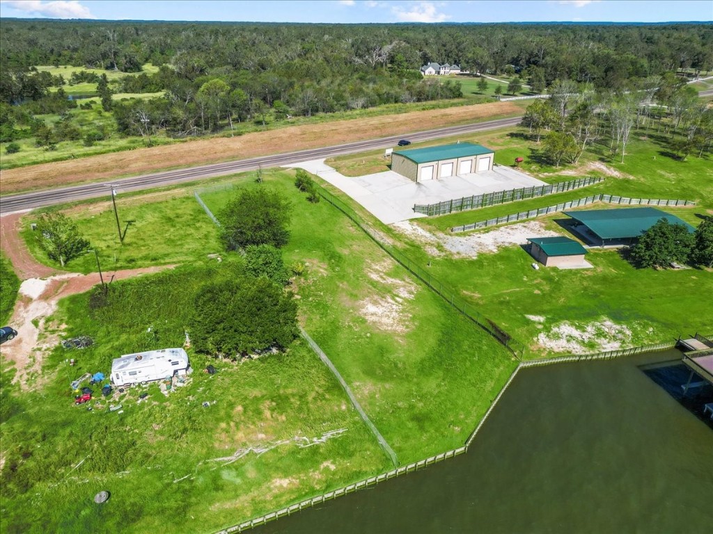 190 E Point East Point Blank, TX 77364 - Photo 3 of 7