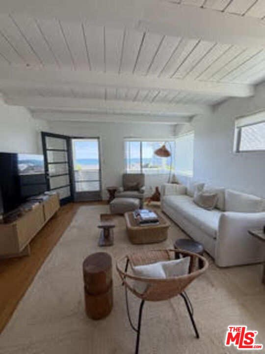 25119 Malibu Road Malibu, CA 90265 - Photo 1 of 18