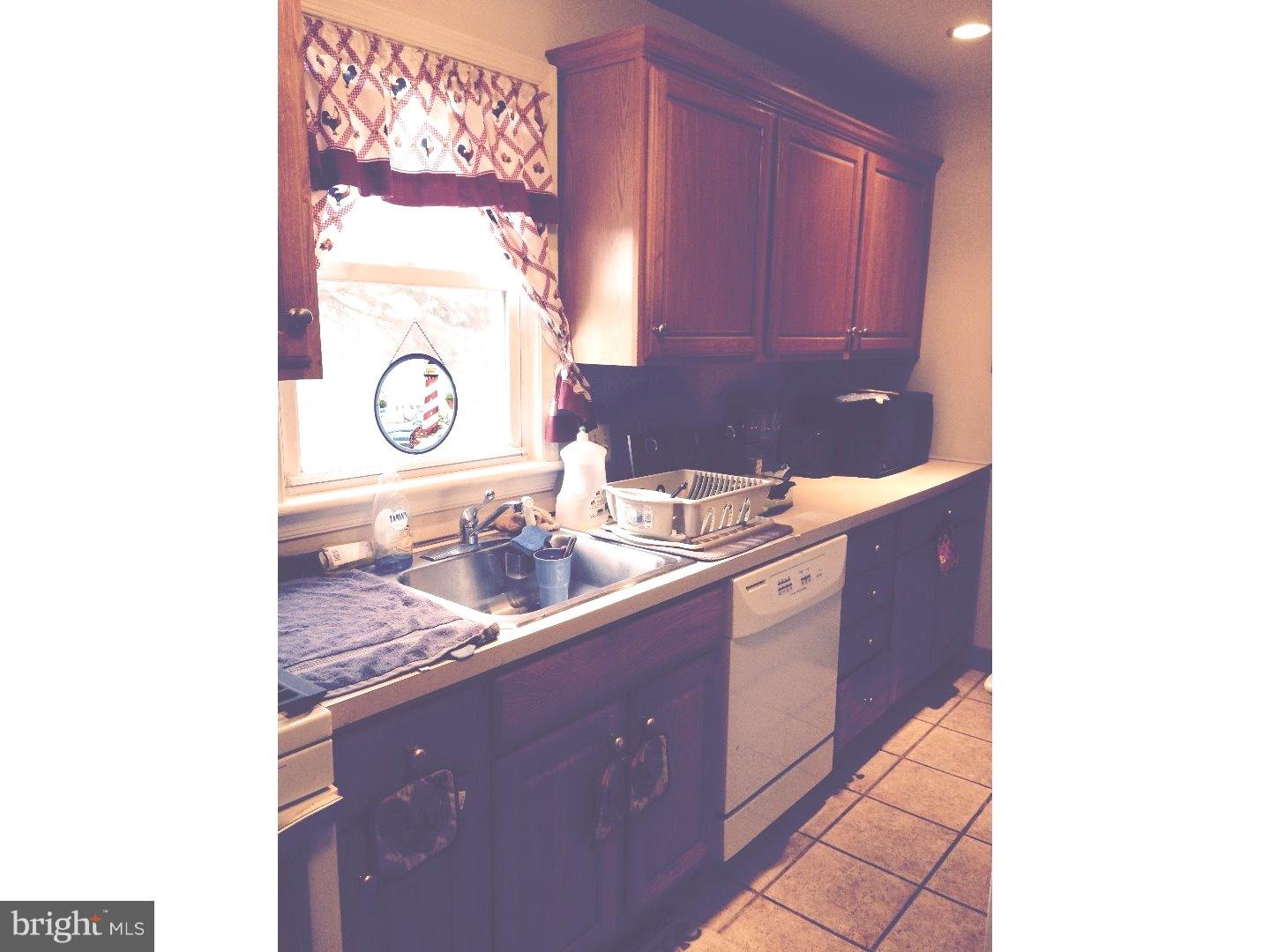 22 Dallas Road Willow Grove, PA 19090 - Photo 6 of 13 Unit #1